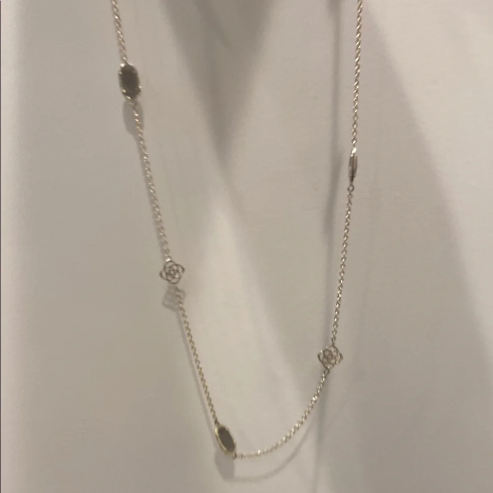 Kendra Scott Gray Cats Eye Sonya Station Necklace - Picture 2 of 6